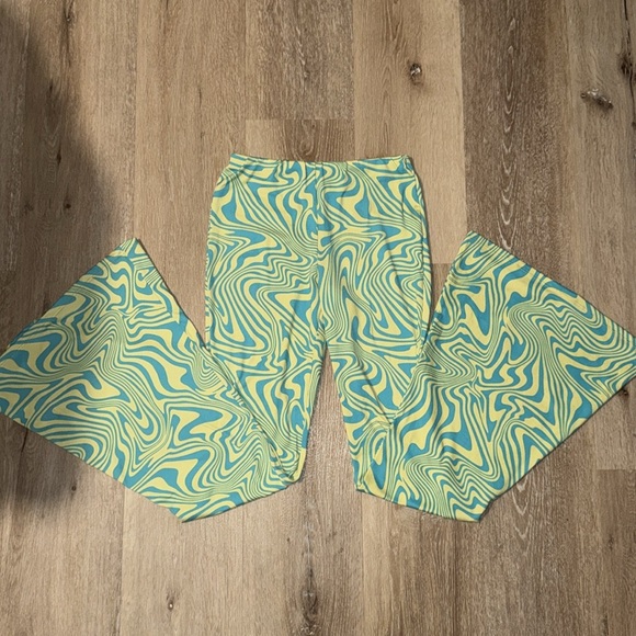 Funky Rave Patterned Flare Pants - Picture 4 of 5